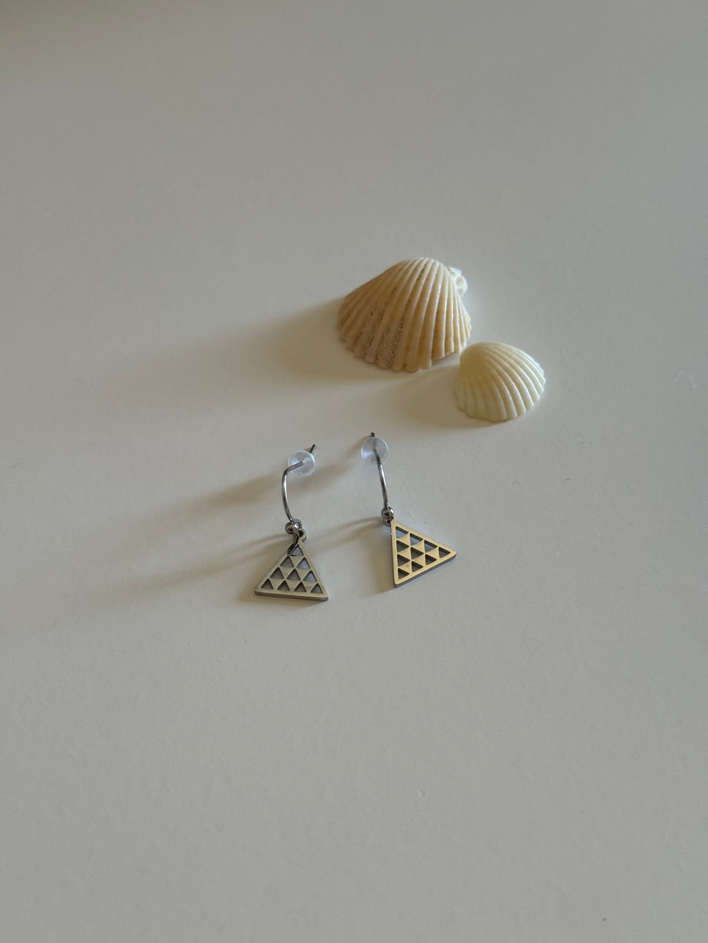 Pendientes Piramide