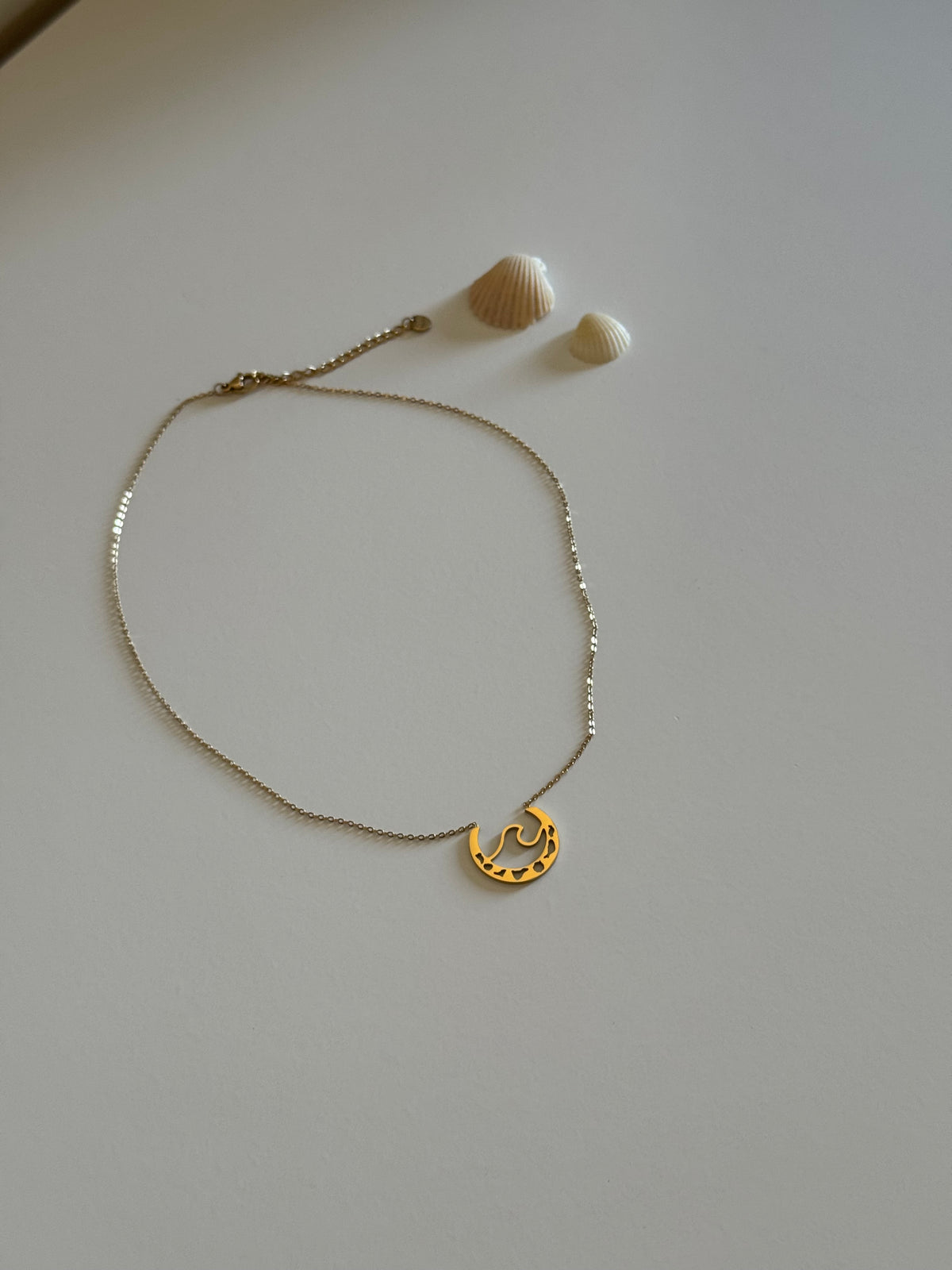 Collar Ola