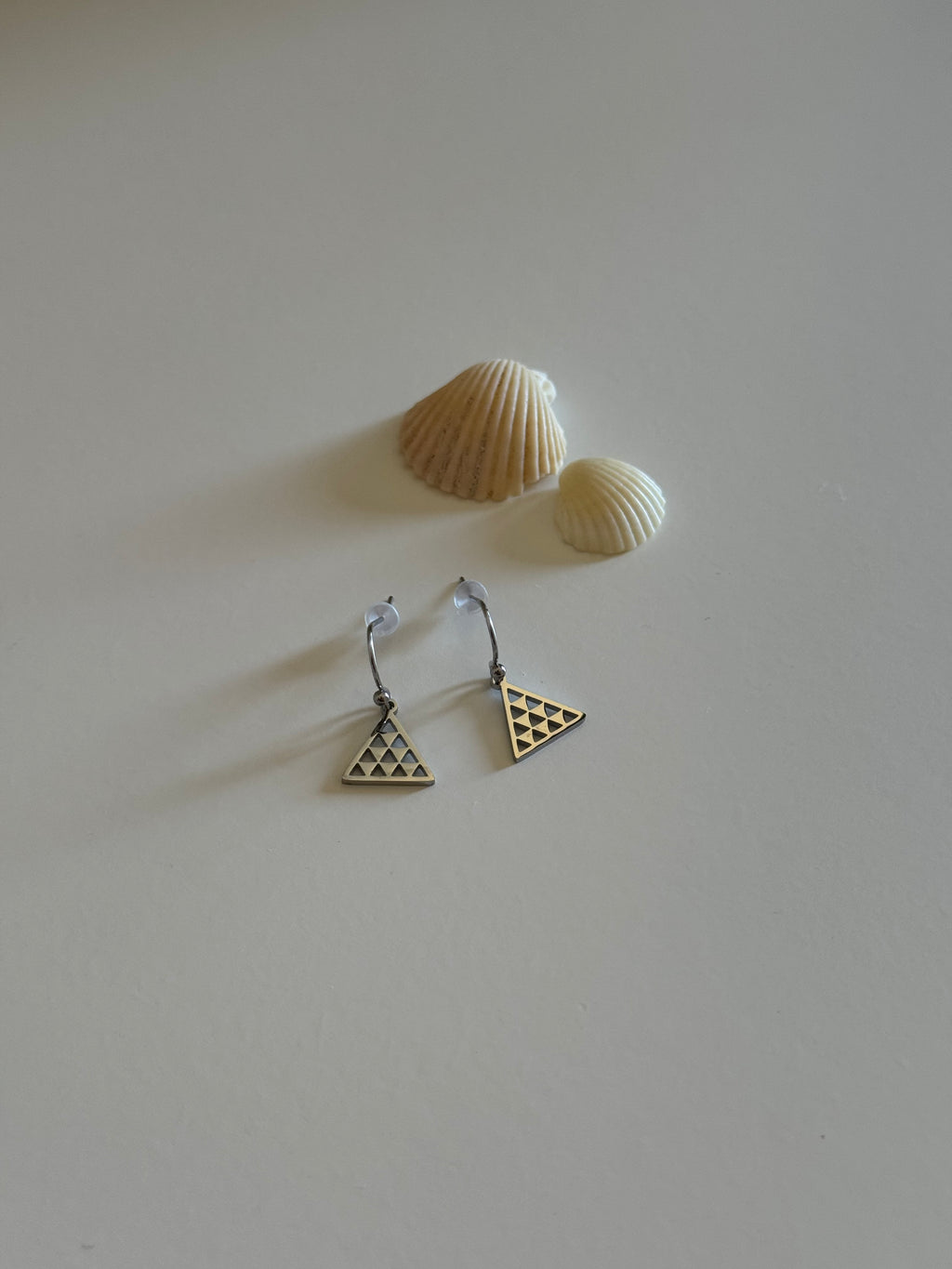 Pendientes Piramide