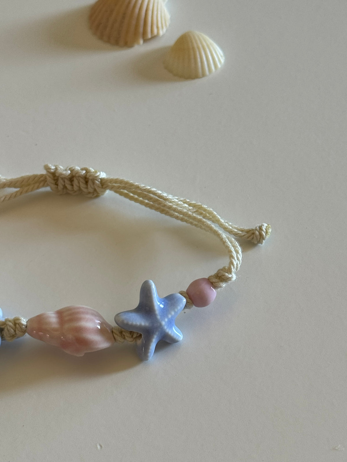 Pulsera Cerámica Caracola con Estrella
